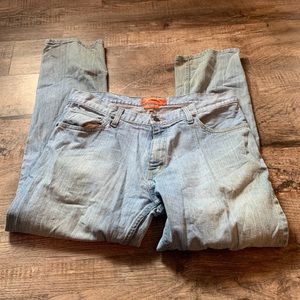 Arizona Jeans Co